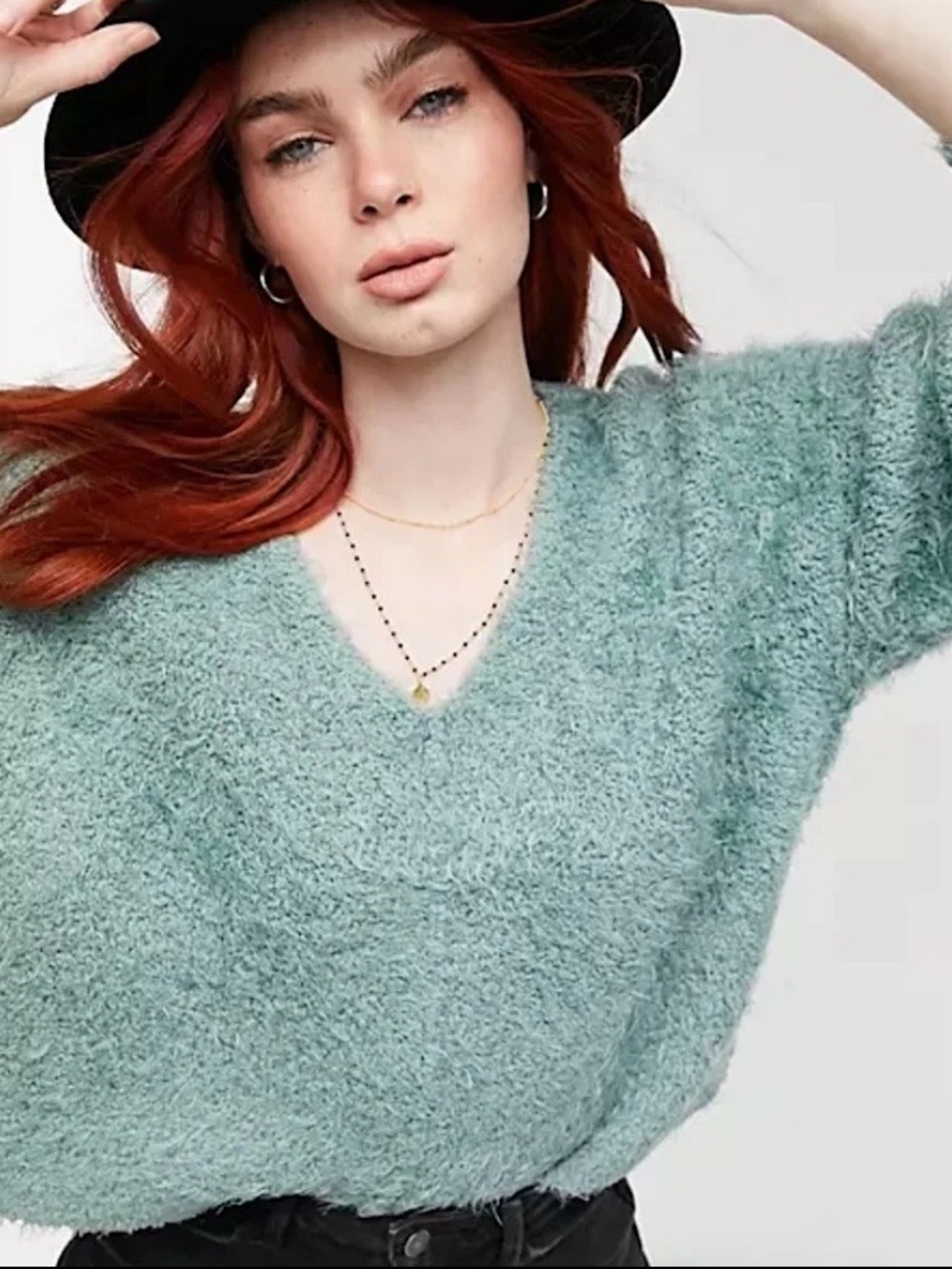 Free People Icing V Neck Slouchy Pullover Sweater Fuzzy Sage Green Women’s S